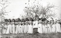 Queen and princesses, 1940